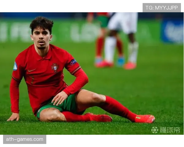 维蒂尼亚助攻数据亮眼引媒体热议，表现备受瞩目